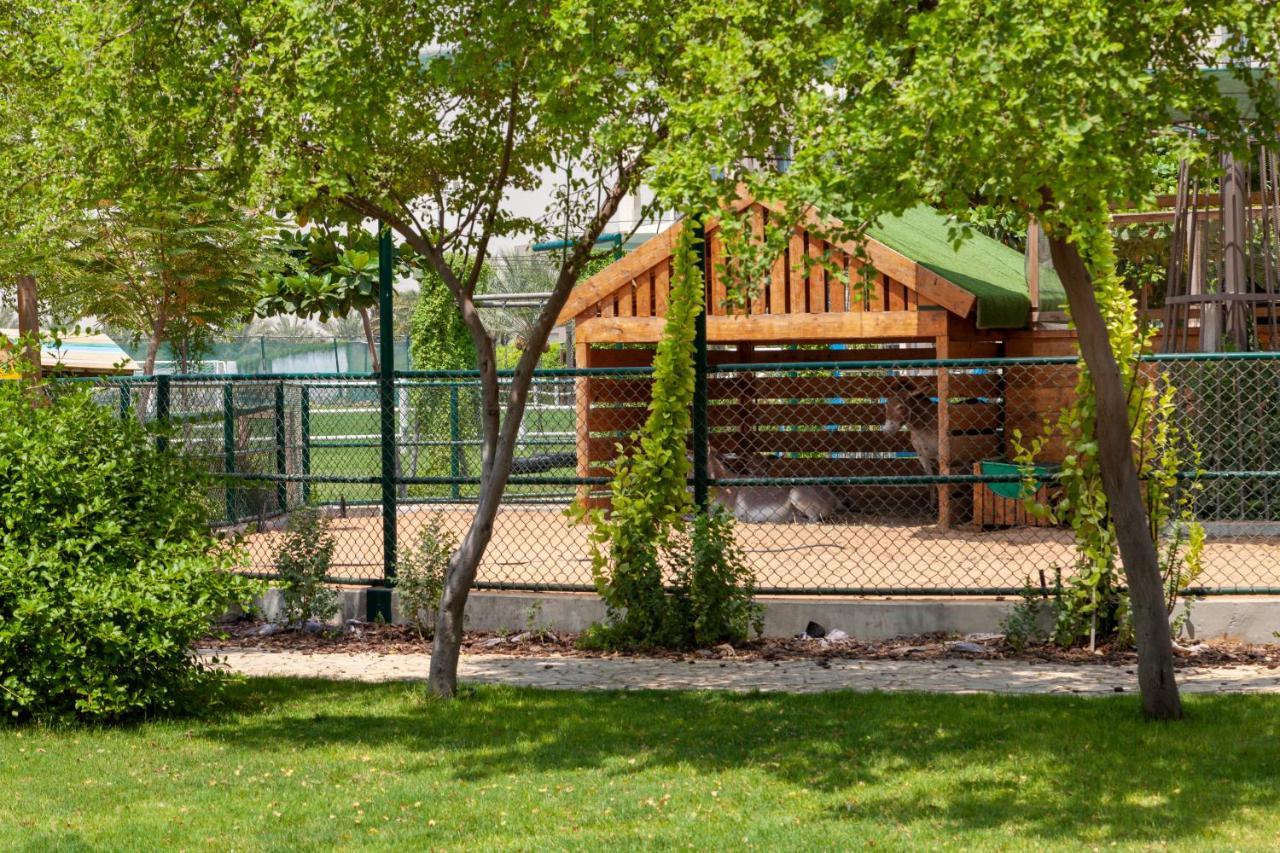 The Sustainable Homes Operated By Fam Living Dubái Exterior foto