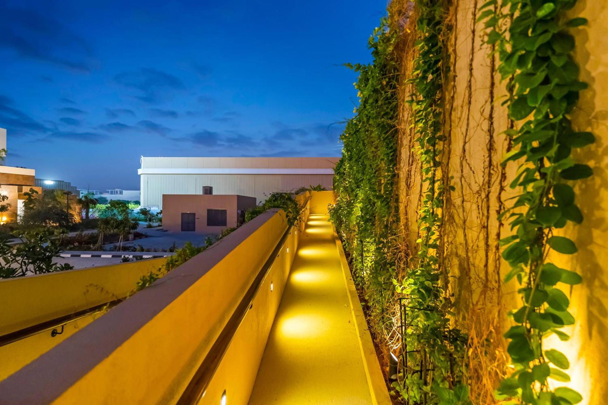 The Sustainable Homes Operated By Fam Living Dubái Exterior foto